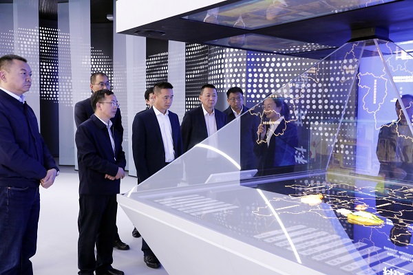 拜访云南建投集团02.jpg
